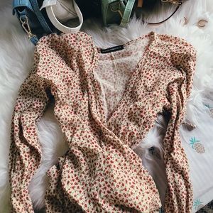 Brandy Melville Long Sleeve Dress 🤍